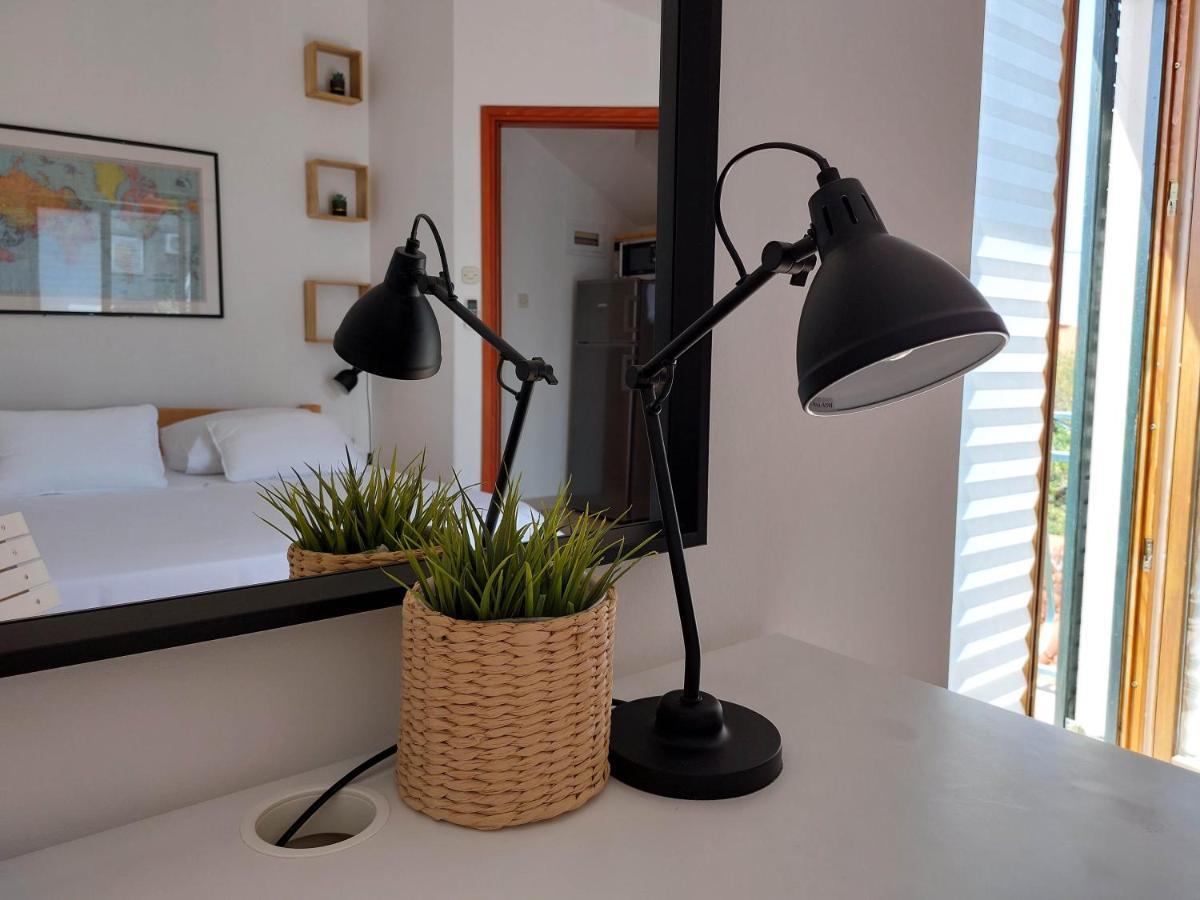 Apartments Natalia Супетар Екстер'єр фото
